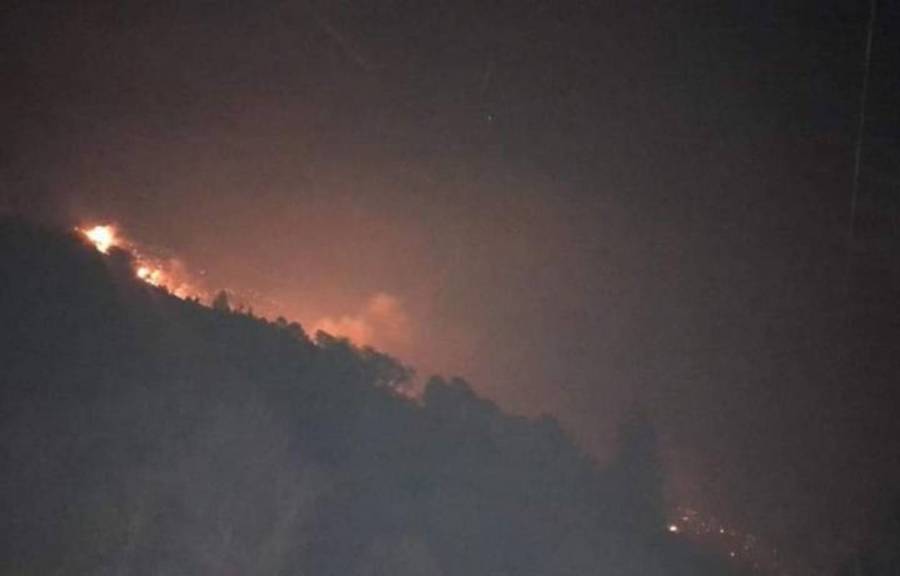 Combatirán con avión incendio en Sierra de Santiago, Nuevo León