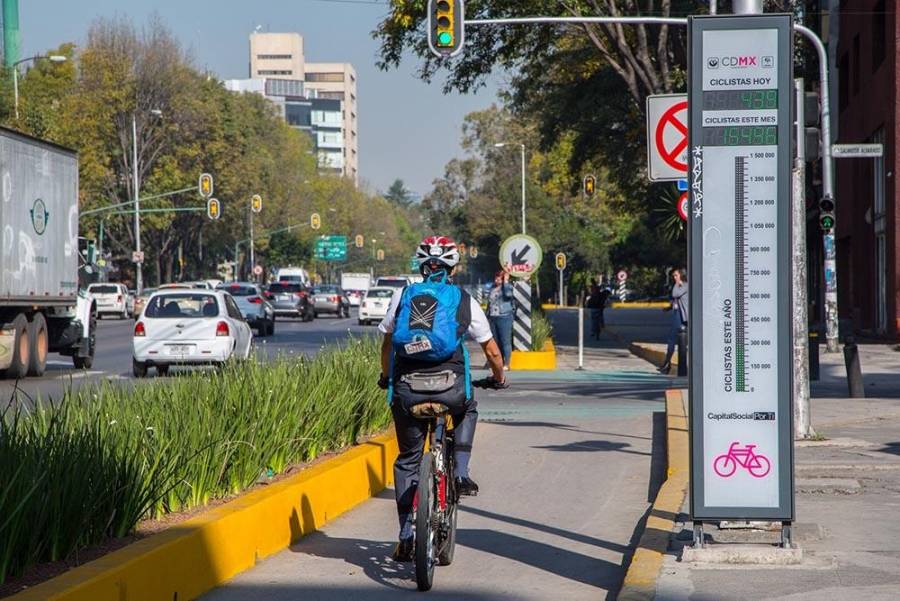 Sheinbaum: La Ciclovia de Insurgentes se mantiene activa