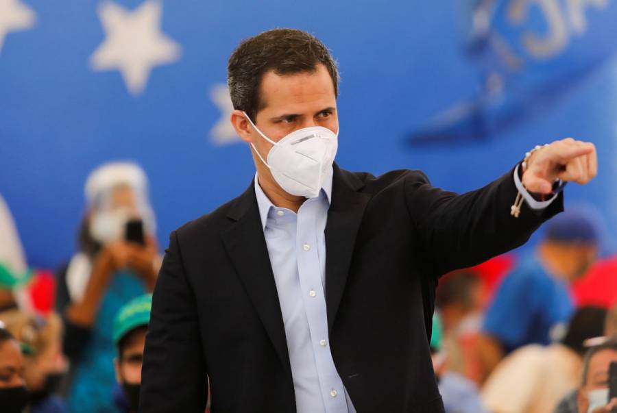 Juan Guaid&oacute;, l&iacute;der opositor venezolano, da positivo a COVID-19