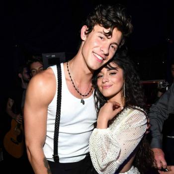 Reportan asalto en casa de Camila Cabello y Shawn Mendes