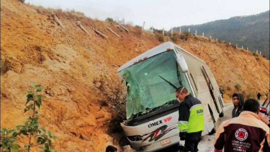 Apoya EdoMéx a lesionados y familiares de personas fallecidas en accidente de Acambay