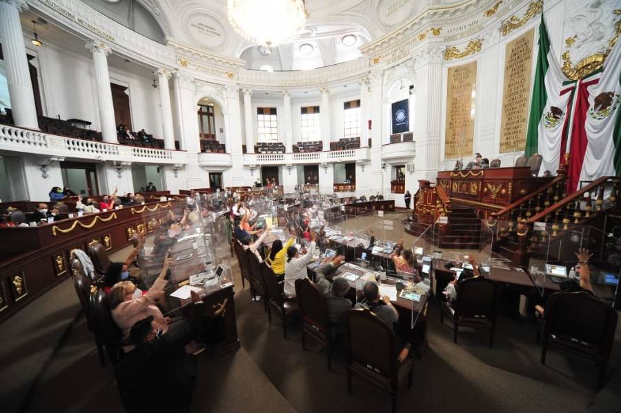 Otorga Congreso de la CDMX licencias a alcaldes que buscarán reelección