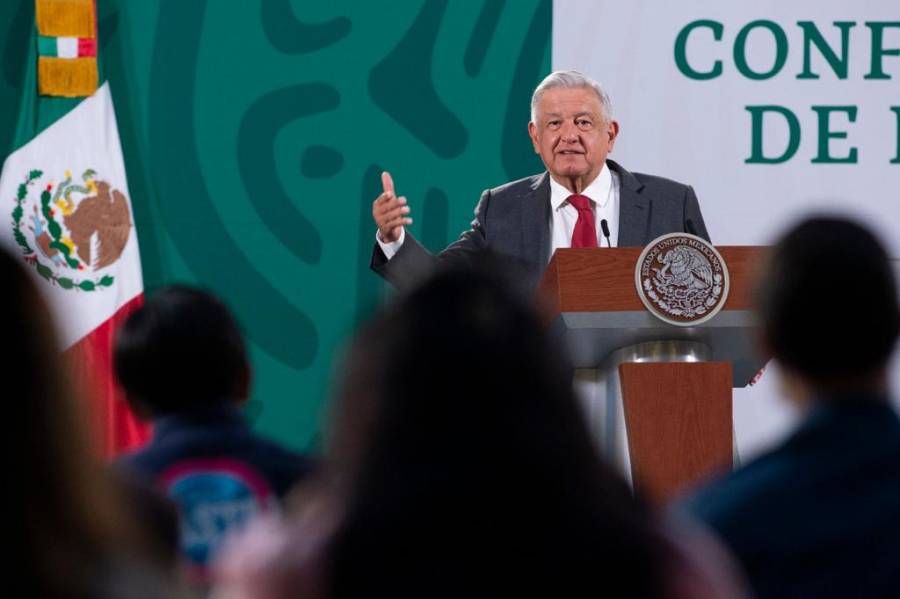 AMLO asegura que se magnificó el número de 300 mil muertes por Covid-19