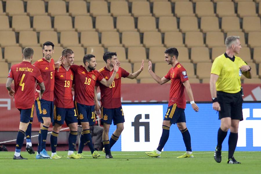 España endereza el rumbo a Qatar 2022 ante Kosovo