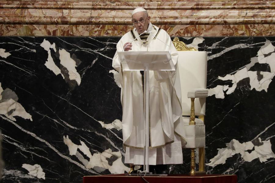 Papa Francisco pide a sacerdotes predicar sin temor a “controversias moralistas”