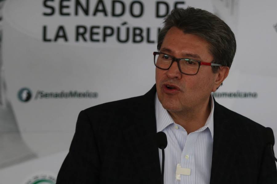 Correcto que AMLO defienda su proyecto en mañaneras: Monreal