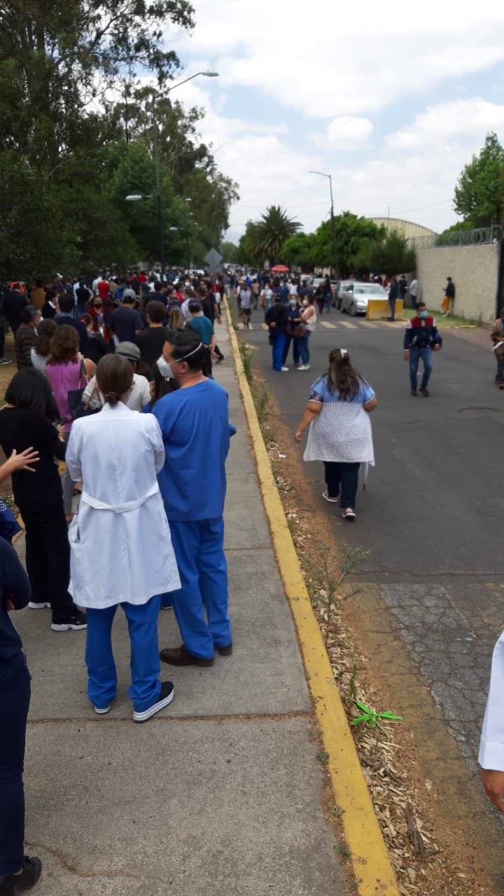 Logran unos 200 médicos privados ser vacunados en Coyoacán