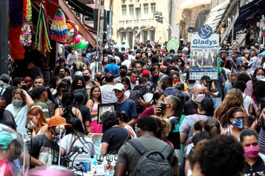 América Latina supera los 25 millones de contagios