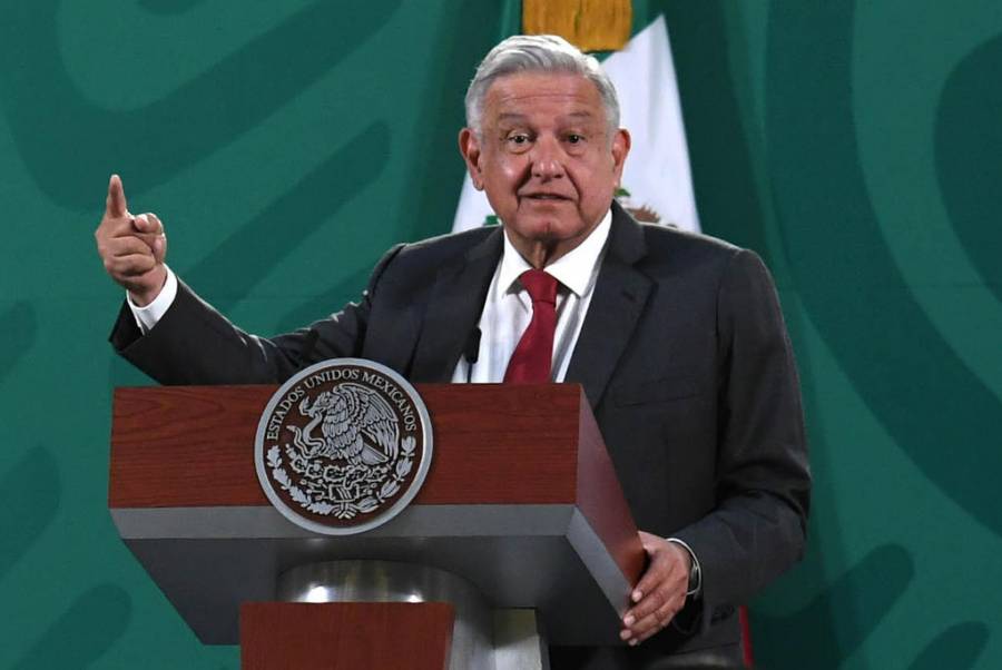Difunde Obrador un cartón para criticar al PRI y al PAN