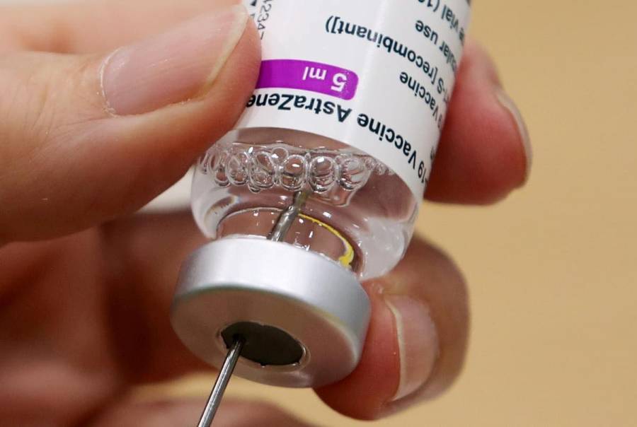 Investigan en Espa&ntilde;a nuevo caso de trombosis luego de aplicaci&oacute;n de vacuna AstraZeneca
