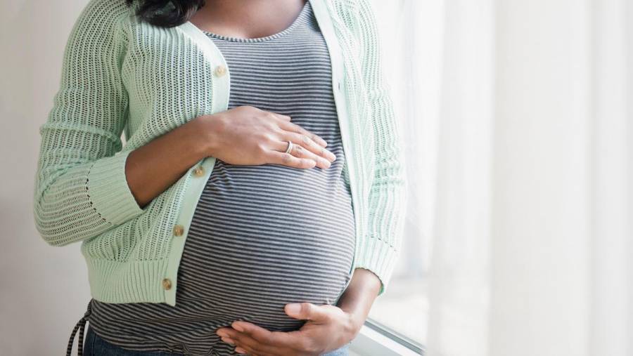 Tras vacunarse, madres transmitirían anticuerpos contra COVID-19 a recién nacidos