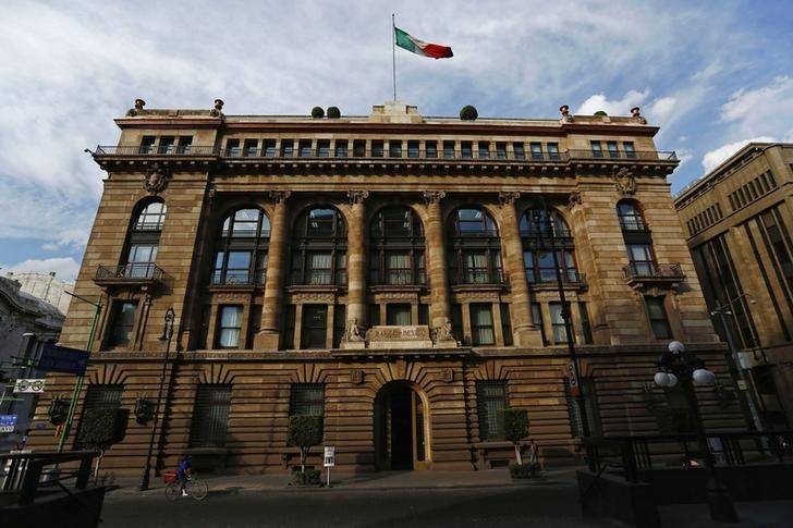 Banco de México: relajación de medidas de confinamiento ayudó a la recuperación económica global