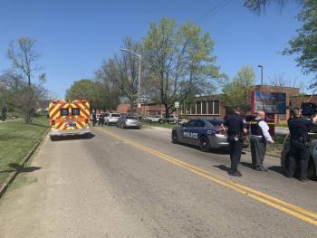 Tiroteo en escuela secundaria de Tennesse, Estados Unidos deja varias v&iacute;ctimas