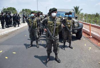 EEUU acuerda con M&eacute;xico, Honduras y Guatemala, aumento de militares en sus fronteras