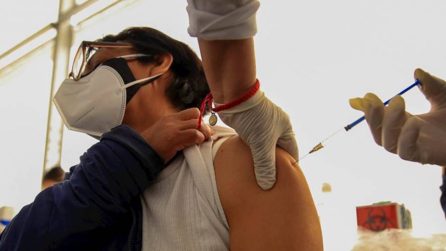 Al ritmo actual de vacunación, México alcanzaría inmunidad de rebaño en 16 meses: TResearch