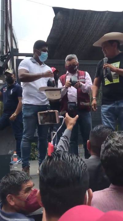 ¡Apoyo total de simpatizantes! Salgado Macedonio recauda con coperacha “lo adeudado al INE”