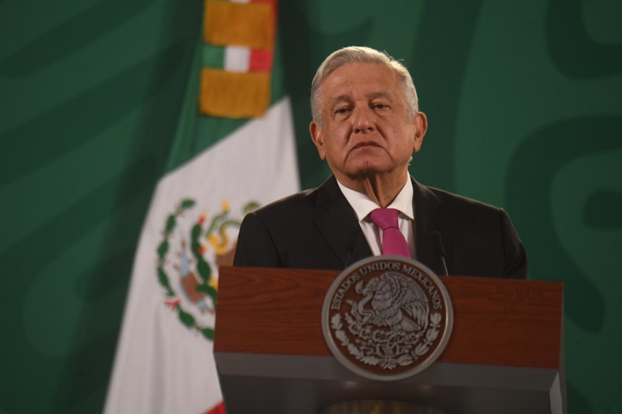 Luchar contra fraude electoral de manera pacífica, recomienda López Obrador