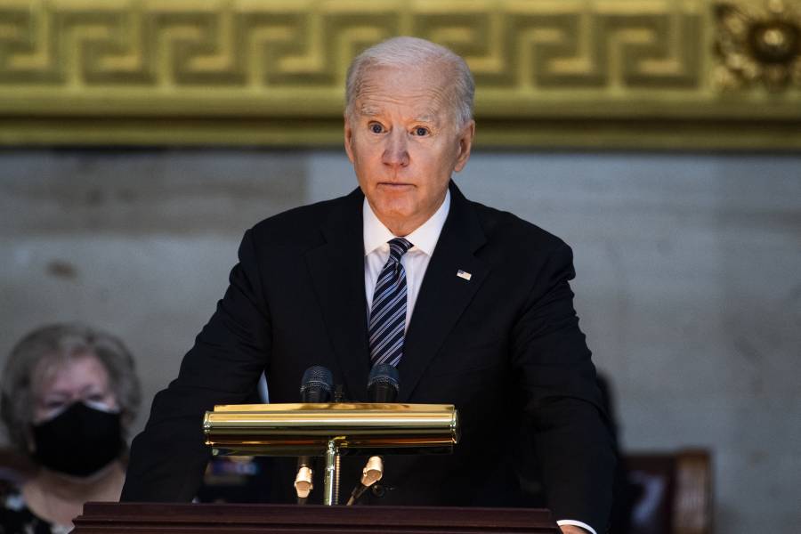 Biden y Putin se reunir&iacute;an en un tercer pa&iacute;s; acuerdan mantener el di&aacute;logo