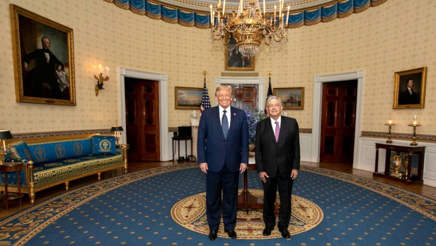 AMLO escribe libro de su relación con Trump