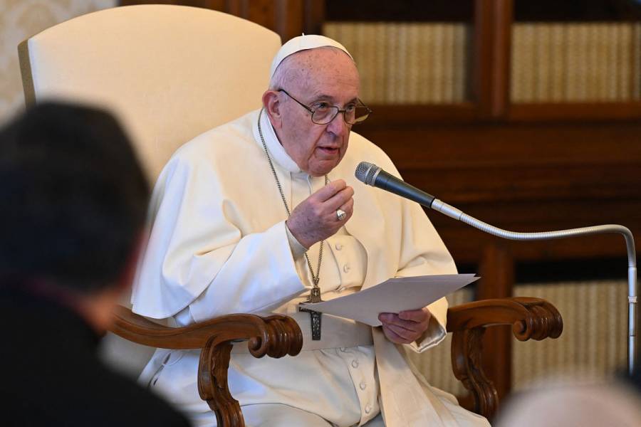 El Papa se reunió con ministro argentino de Economía para hablar de la deuda con el FMI