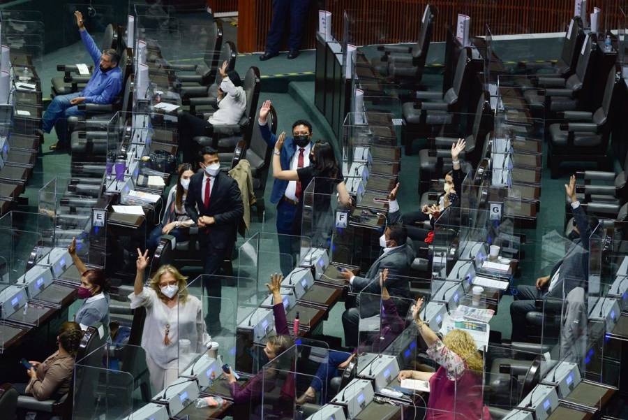 Diputados avalan reforma al outsourcing; pasa al Senado