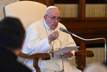 El Papa se reuni&oacute; con ministro argentino de Econom&iacute;a para hablar de la deuda con el FMI