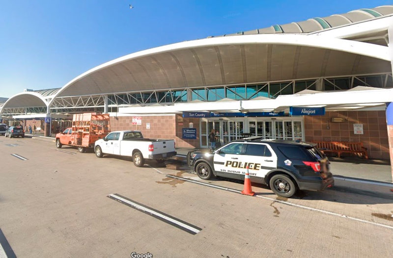 Cierran aeropuerto de San Antonio, Texas, ante reporte de tiroteo