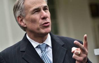 Gobernador de Texas urge a Joe Biden designar “terroristas” a c&aacute;rteles mexicanos
