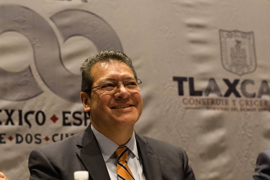 Señalan desvío de recursos de Marco Antonio Mena en Tlaxcala
