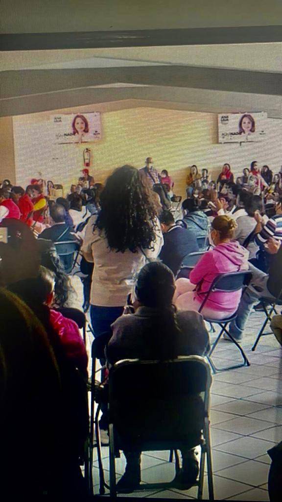 Denuncian entrega de despensas durante acto de campaña proselitista del PRI