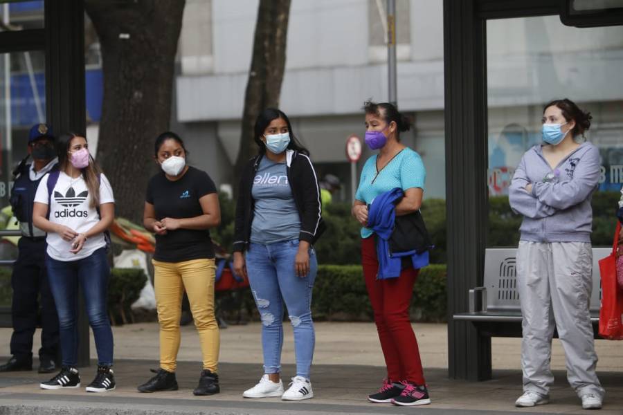 En México suman 212,228 muertes por coronavirus