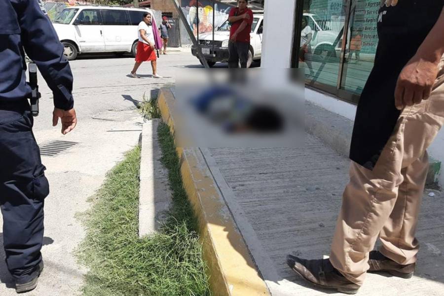 Ejecutan a una mujer en Tulum; hay 2 heridos