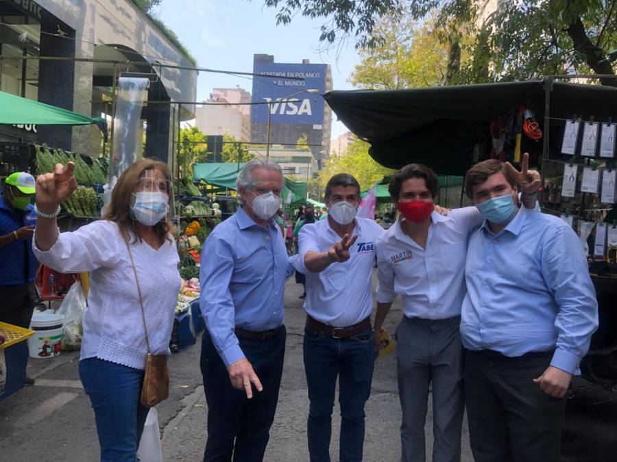 Mauricio Tabe se compromete a apoyar el consumo local en Miguel Hidalgo