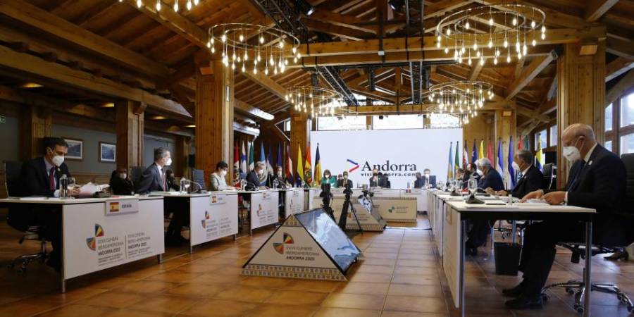 Cumbre Iberoamericana pide acceso a vacunas 