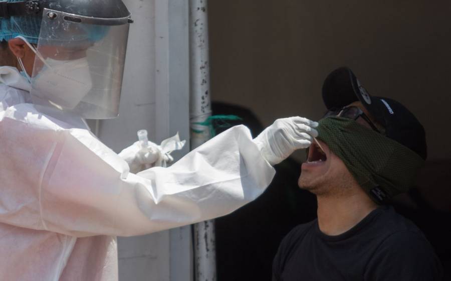 México reporta 2 millones 504 mil 706 casos estimados de COVID-19 y 213 mil 597 fallecidos