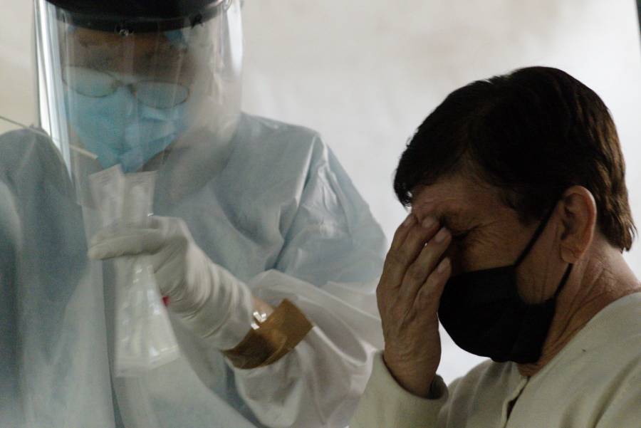 México reporta 2 millones 508 mil 276 casos estimados de COVID-19 y 214 mil 095 fallecidos
