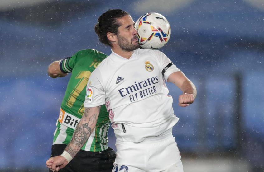 Real Madrid empata ante el Real Betis, y da esperanza al Atlético y Barcelona