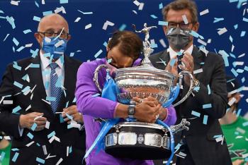 Rafael Nadal gana a Stefanos Tsitsipas y conquista su título 12 en Barcelona