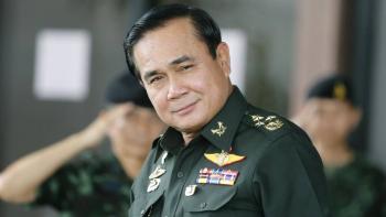 Tailandia multa a su primer ministro por no usar cubrebocas
