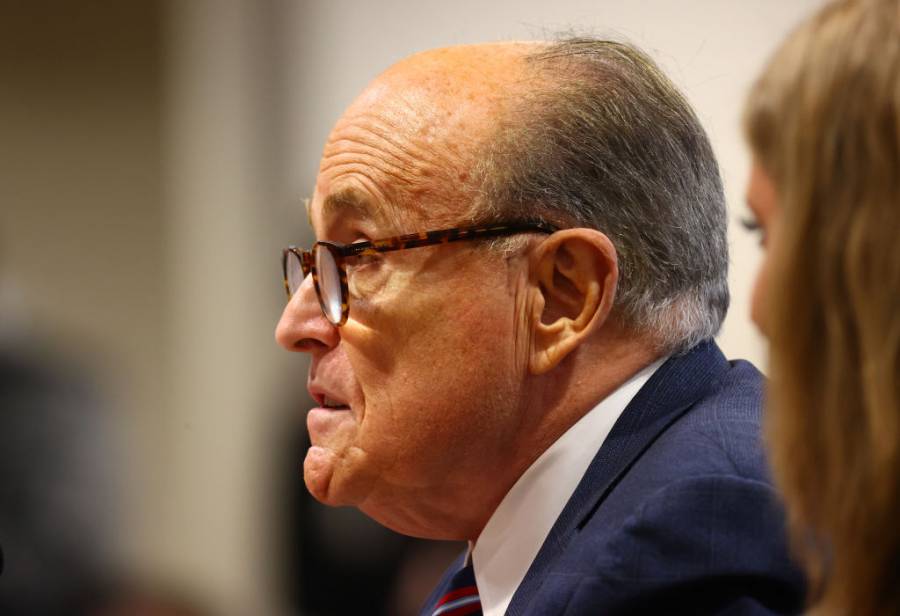 Registra FBI domicilio de Rudolph Giuliani