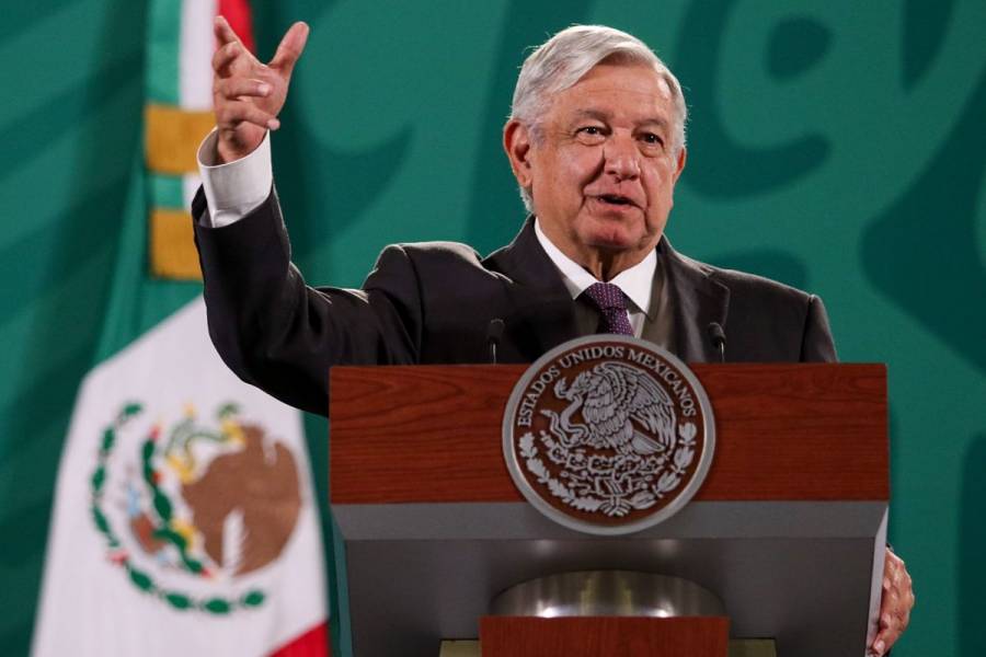 AMLO celebra nombramiento de Alberto Bailleres como presidente de Grupo Bal