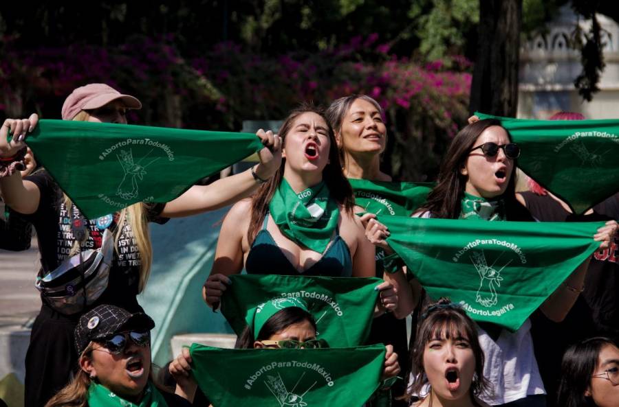 Aprueban en CDMX aborto hasta las 20 semanas de embarazo por violación