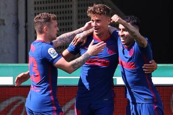 Atl&eacute;tico de Madrid sufre ante el Elche y se acerca al t&iacute;tulo de LaLiga