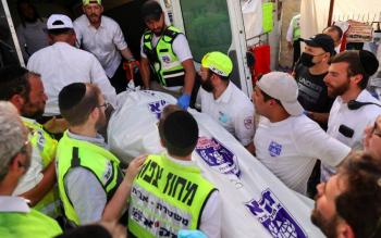 Sigue el duelo en Israel por muertos de avalancha humana