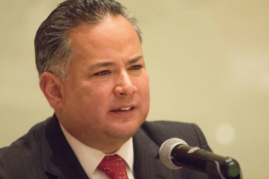 Congela UIF cuentas de Roemer
