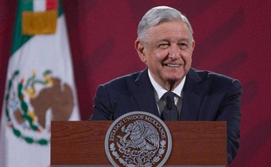 Aclara AMLO que reunión con Zaldívar fue por relaciones de trabajo
