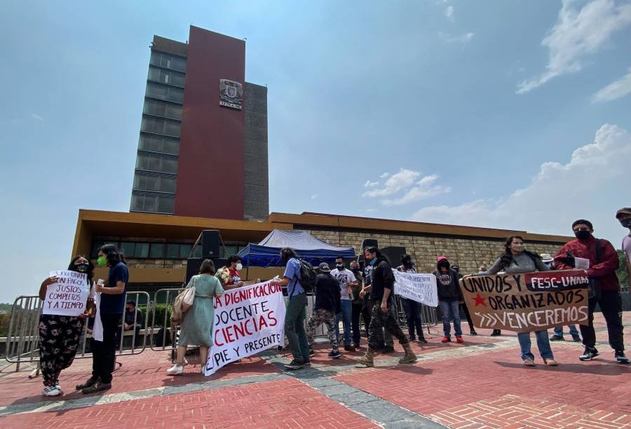 Piden mejorar condiciones laborales de profesores de asignatura en la UNAM