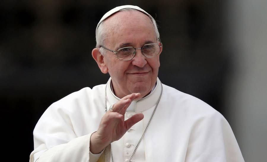 Papa Francisco se confiesa 