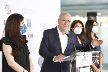 Acusan a AMLO de ser “operador pol&iacute;tico” de Morena
