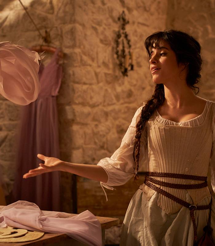 As&iacute; luce Camila Cabello como Cenicienta